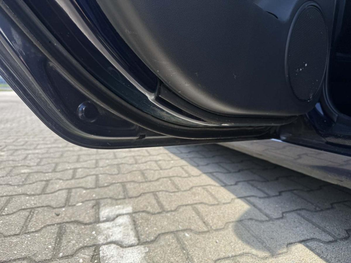 Hyundai I30 FD original T&uuml;r hinten links 2X Indigo Blue Flie&szlig;heck Rohbau Bj.2008